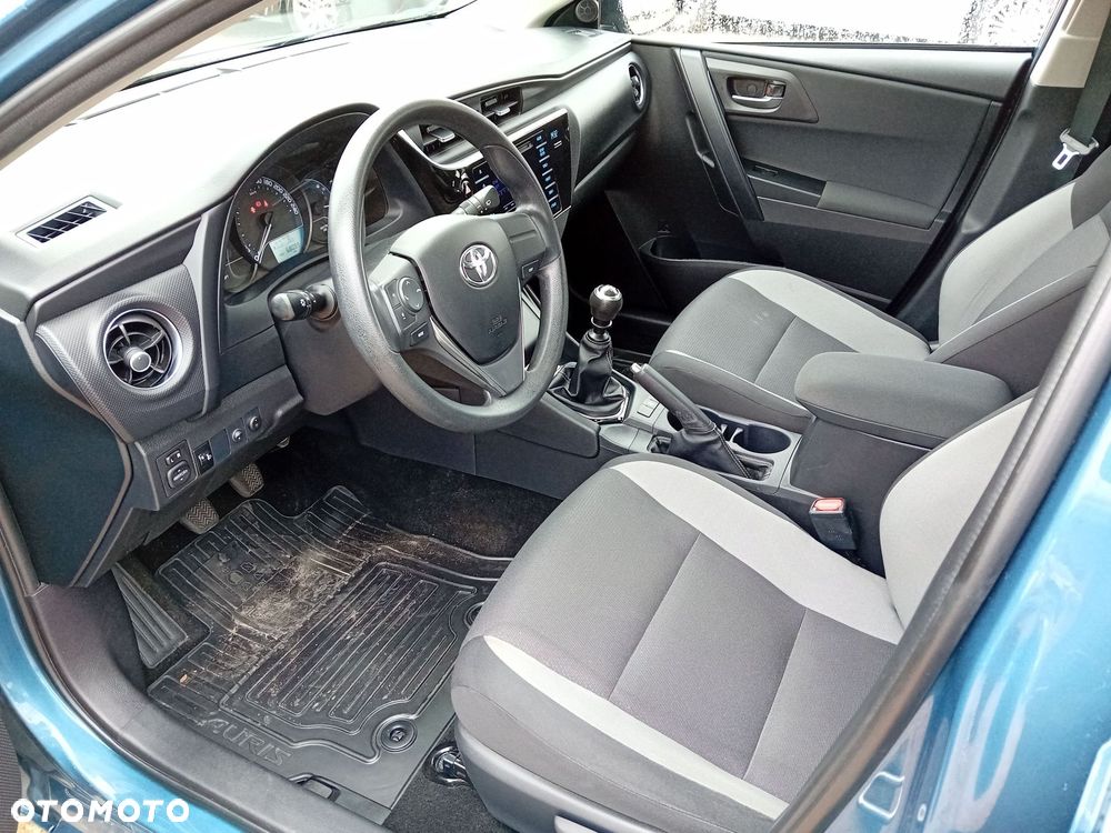 Toyota Auris 1.33 VVT-i Active - 9