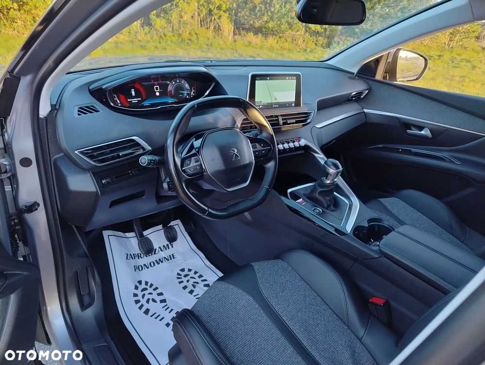 Peugeot 3008 1.2 PureTech Allure Pack S&S - 8