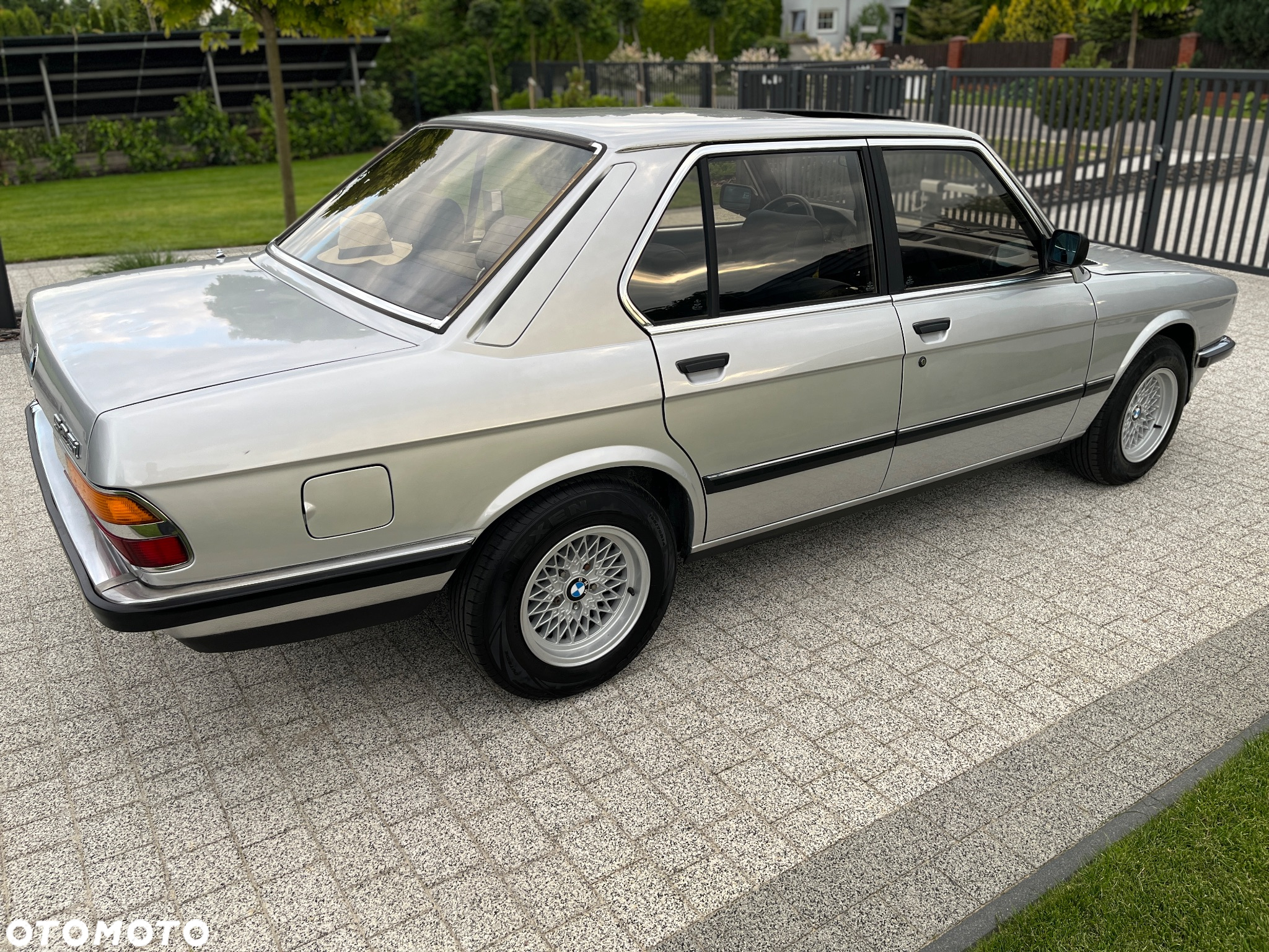 BMW Seria 5 525 e - 3