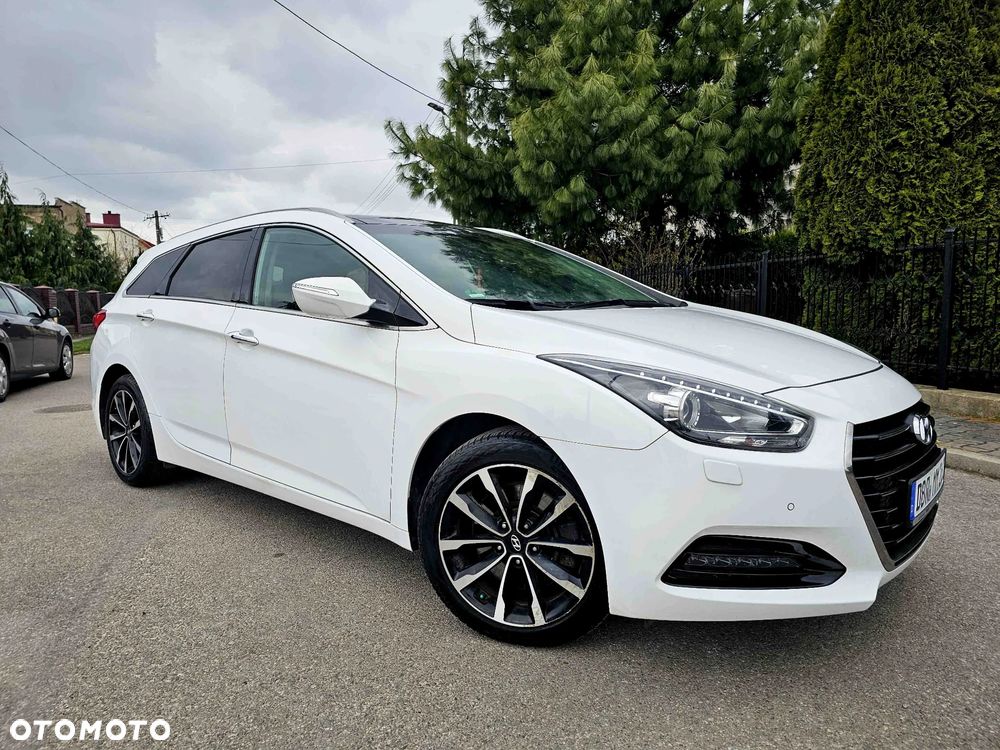 Hyundai i40 Kombi 1.7 CRDi Premium - 3