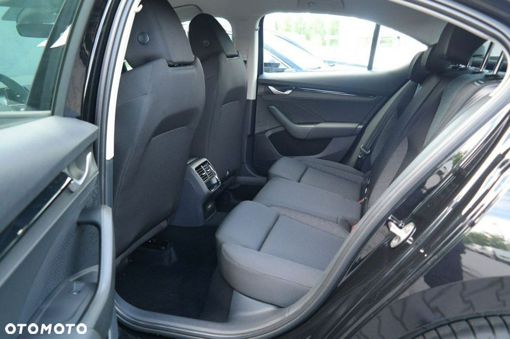 Skoda Octavia - 23