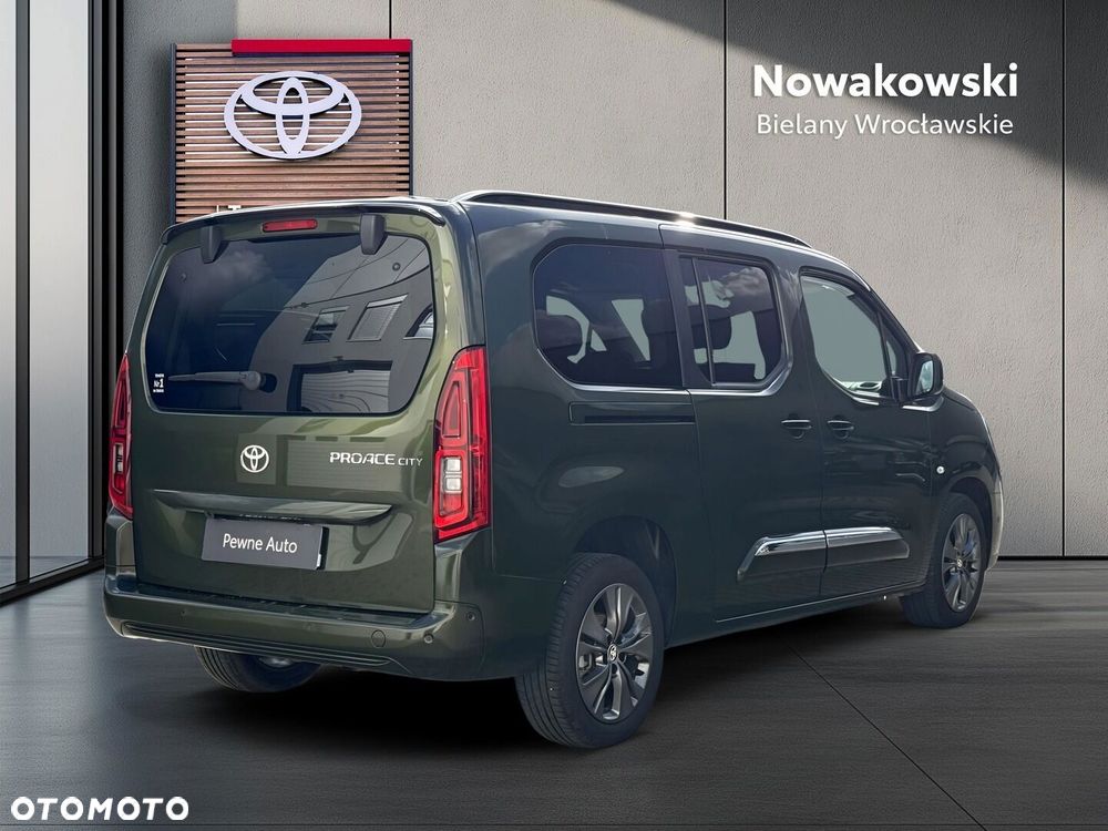 Toyota Proace City Verso Long 1.5 D-4D VIP - 29
