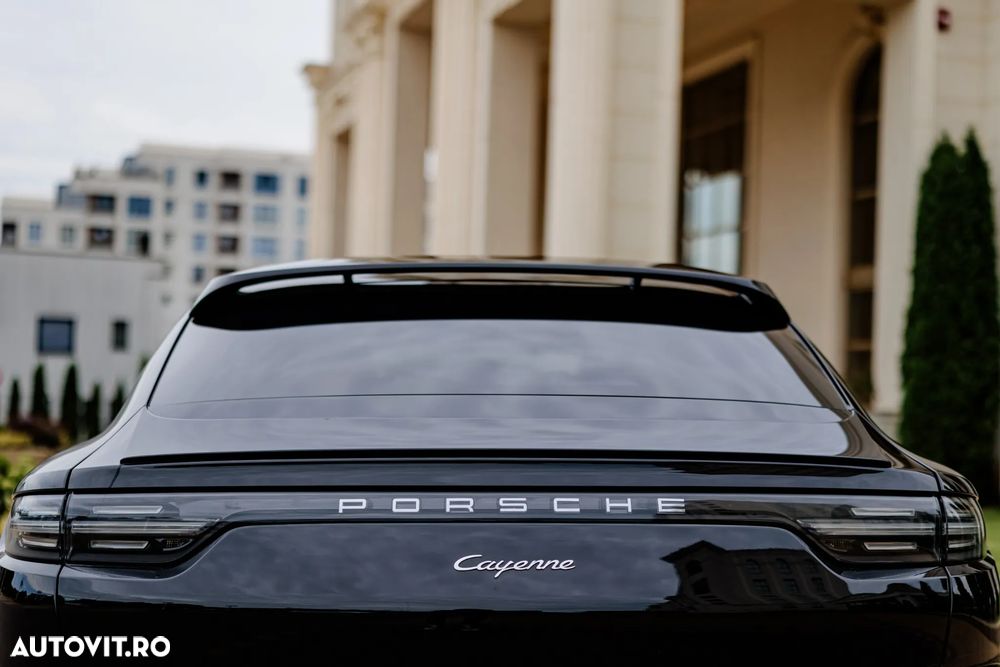 Porsche Cayenne Coupe Tiptronic S - 8
