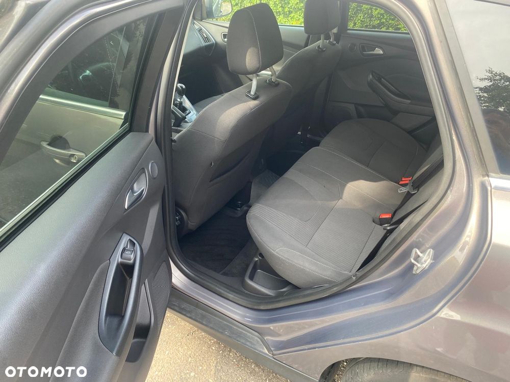 Ford Focus - 12