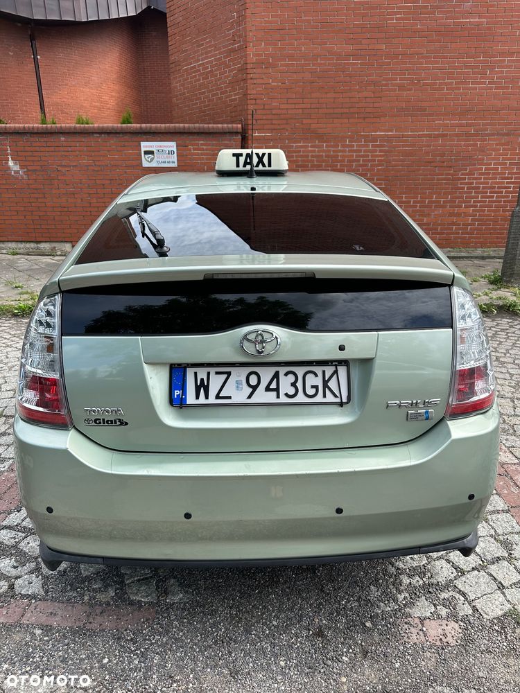 Toyota Prius 1.5 VVT-i Prestige - 4