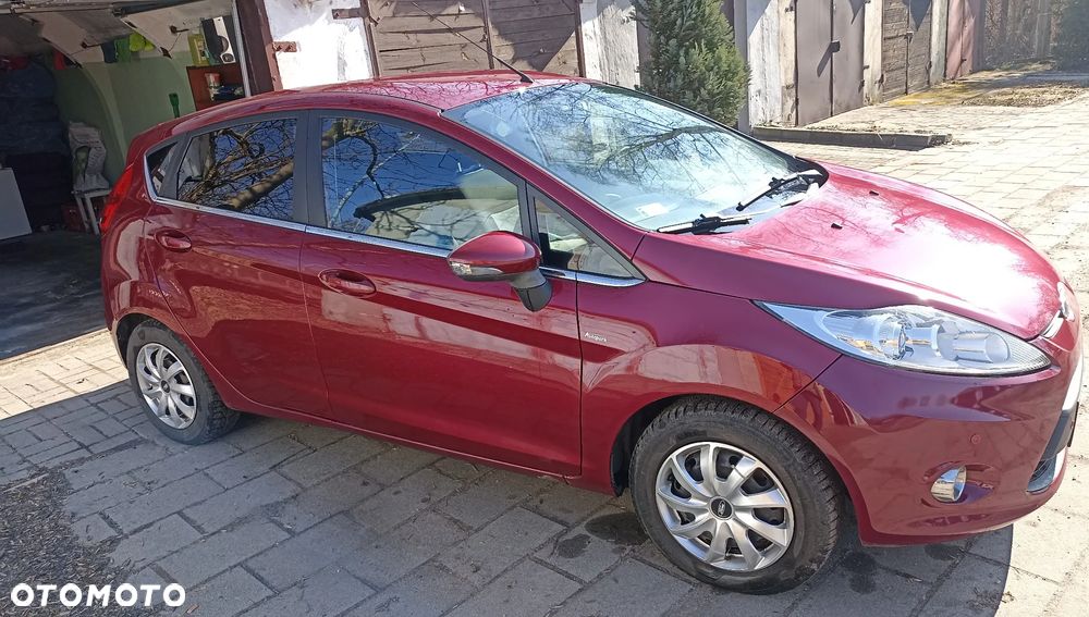 Ford Fiesta 1.25 Titanium - 10