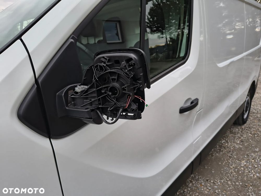Renault Trafic 2,0dci 130KM L2h1 - 15