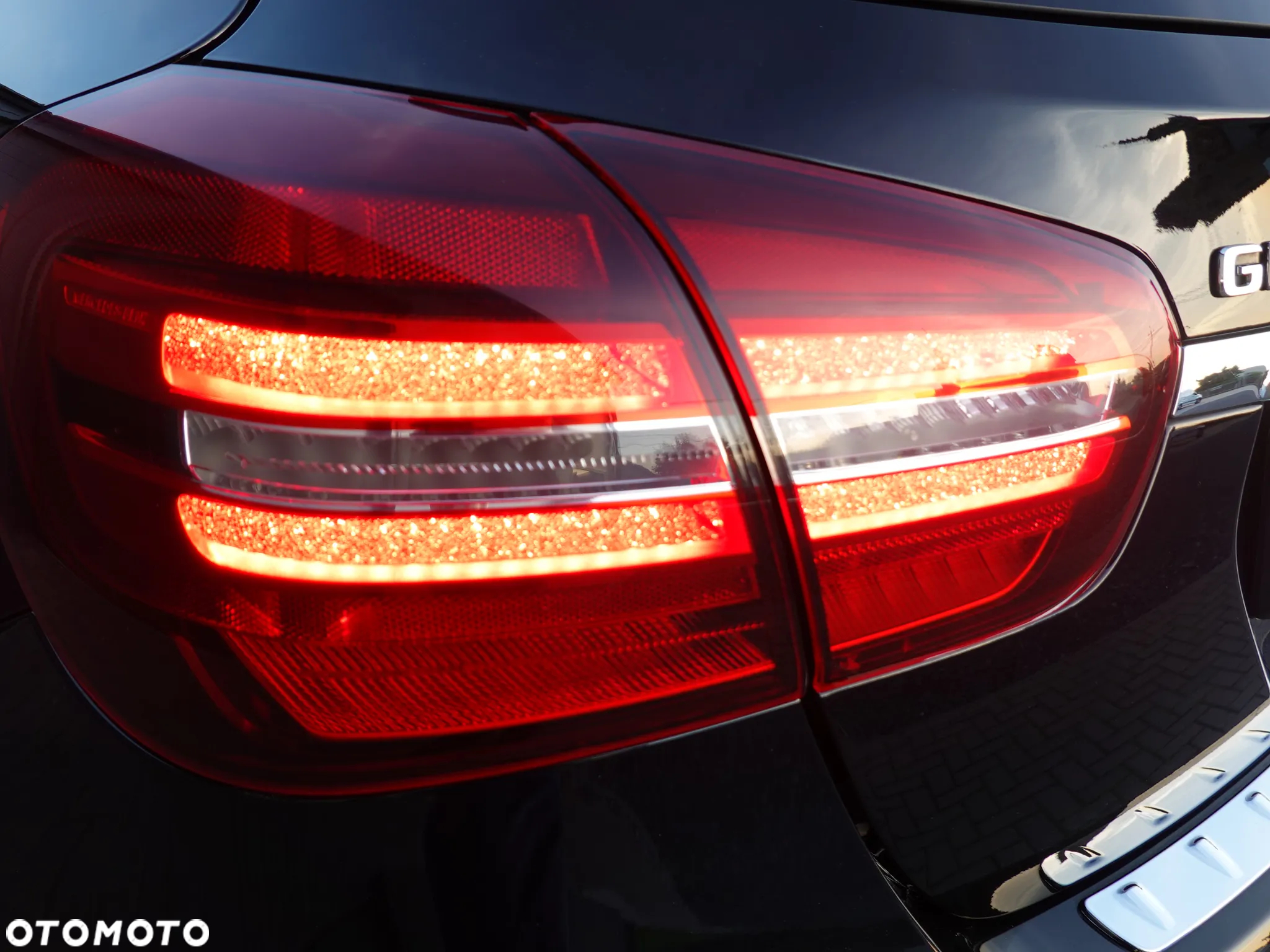Mercedes-Benz GLA 200 7G-DCT AMG Line - 32