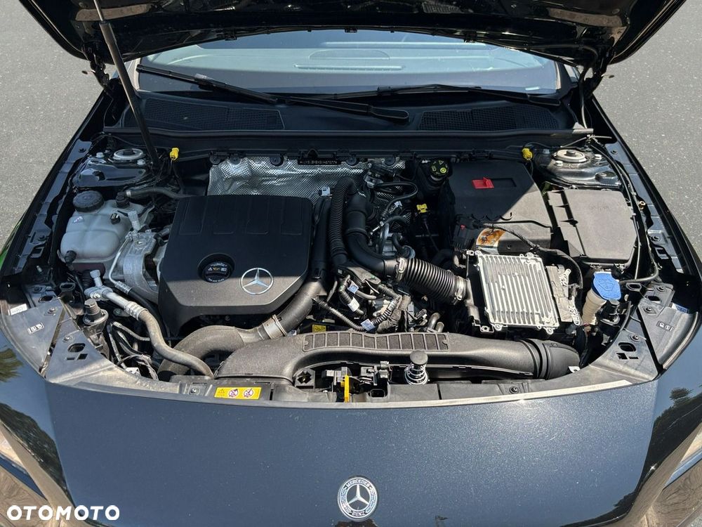 Mercedes-Benz CLA - 26