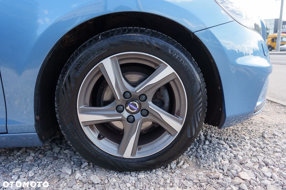 Volvo V40 D2 RDesign - 27