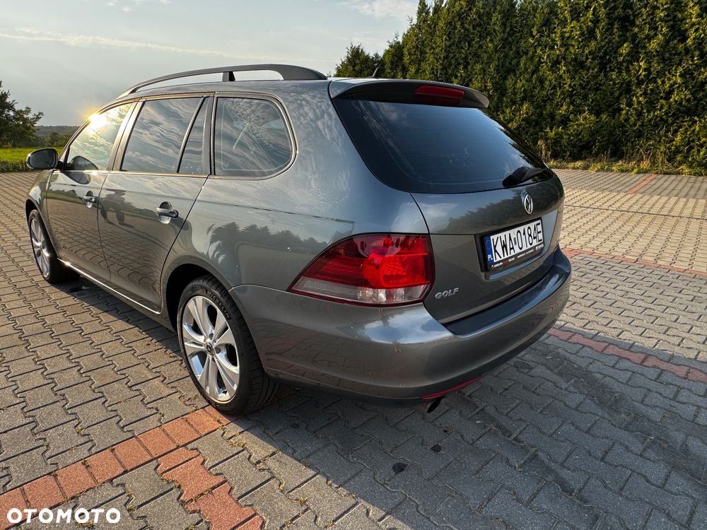 Volkswagen Golf 1.6 TDI DPF BlueMotion Technology DSG Comfortline - 4