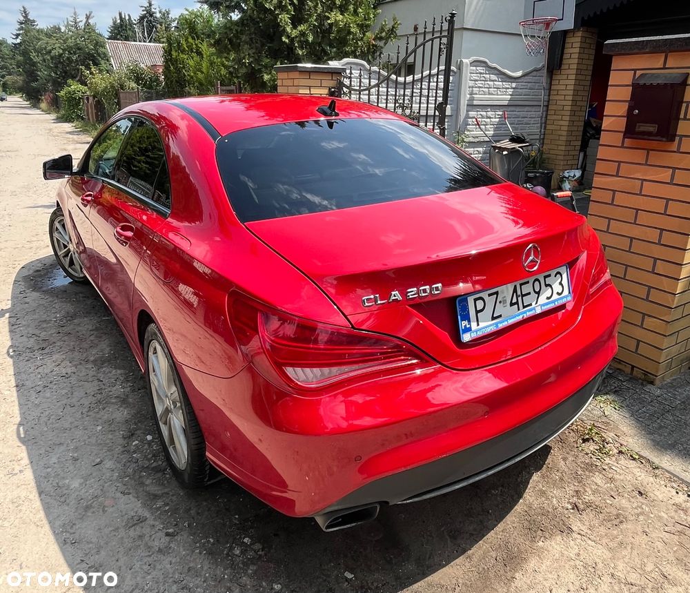 Mercedes-Benz CLA 200 7G-DCT - 8
