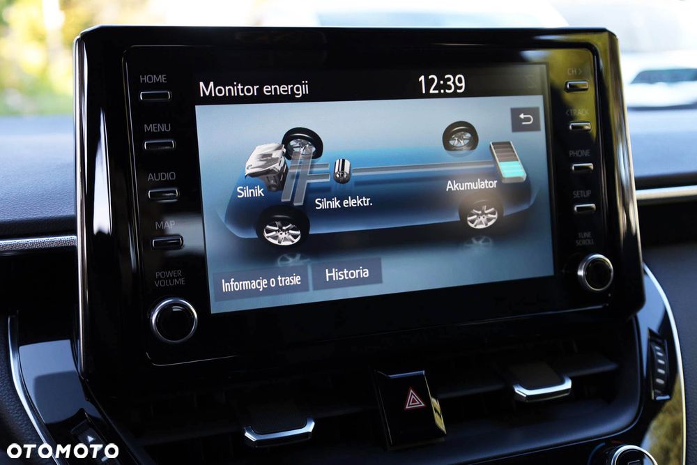 Toyota Corolla 1.8 Hybrid GPF Executive - 24