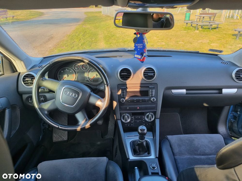 Audi A3 Sportback - 6
