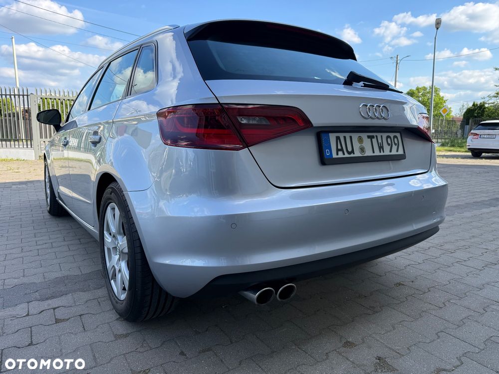 Audi A3 Sportback 2.0 TDI Attraction - 13