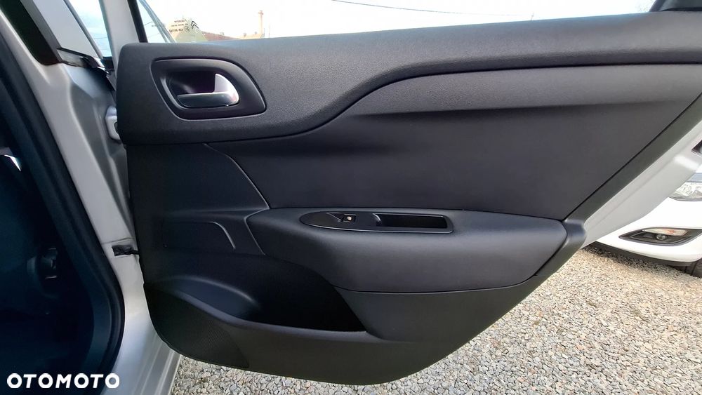 Citroën C4 VTi 95 Selection - 22