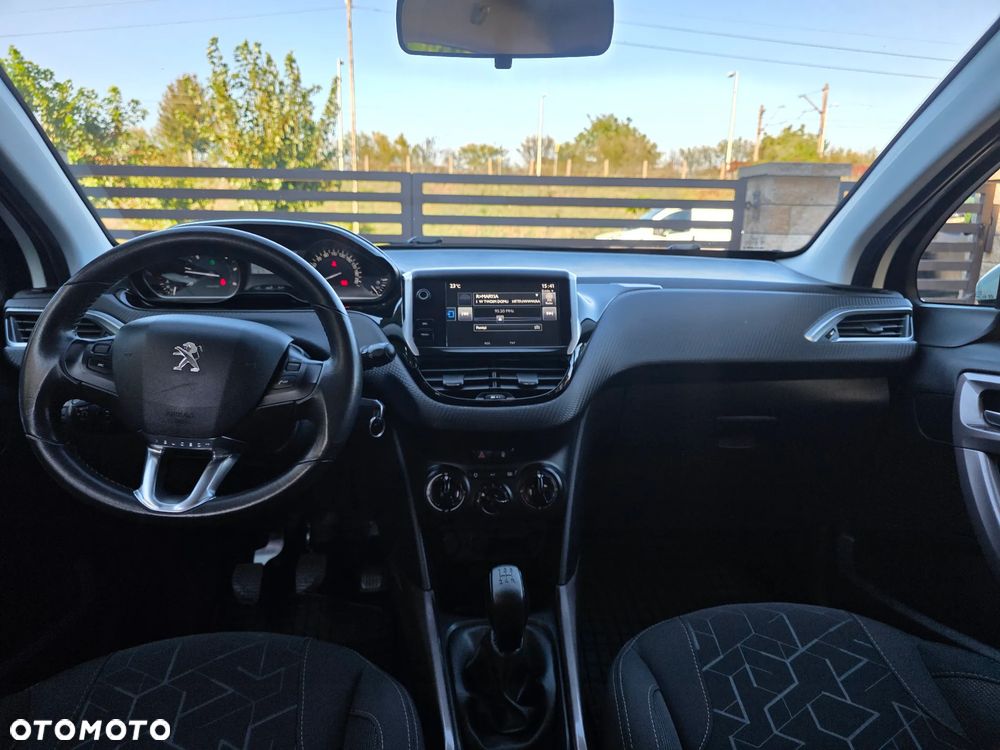 Peugeot 2008 - 24