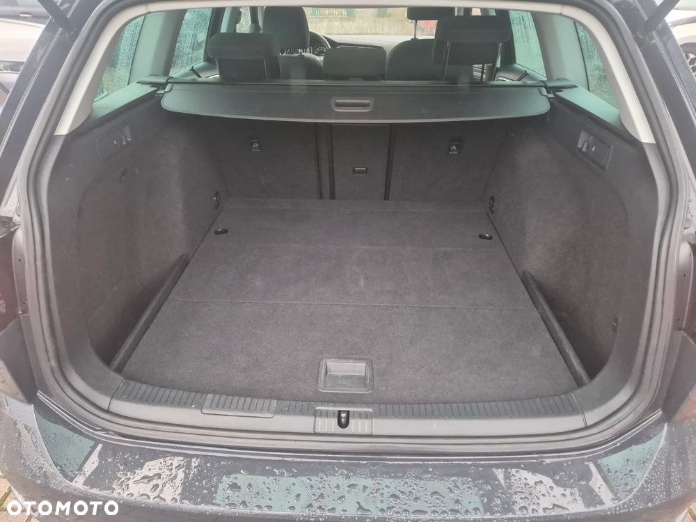 Volkswagen Golf 1.5 TSI ACT OPF DSG IQ.DRIVE - 16