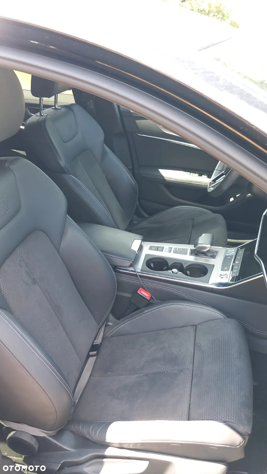 Audi A6 Avant 40 TDI quattro S tronic S line - 6