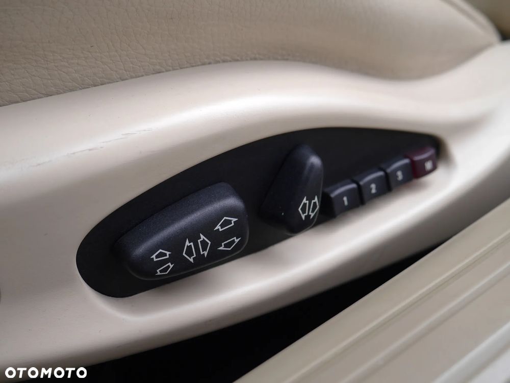 BMW Seria 6 645Ci - 21