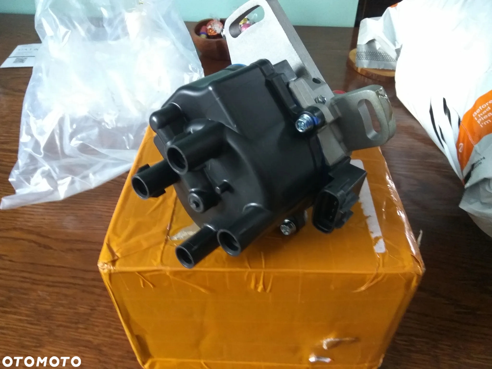 APARAT ZAPLONOWY TOYOTA RAV4 I 2.0 94-00 1994 1995 1996 1997 1998 1999 2000 MR2 CAMRY CELICA 1992 93 2.2 1.8 carina Corona Scepter 3SFE 5SFE cewka zaplonowa KOPULKA PALEC APARATU ZAPLONOWEGO BENZYNA - 10