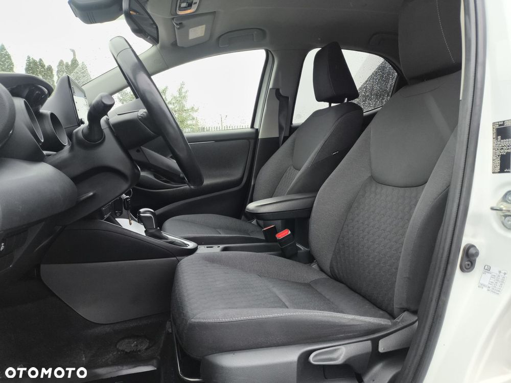 Toyota Yaris - 15