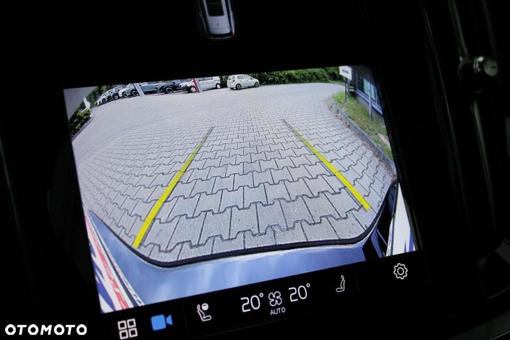 Volvo V60 Cross Country - 27