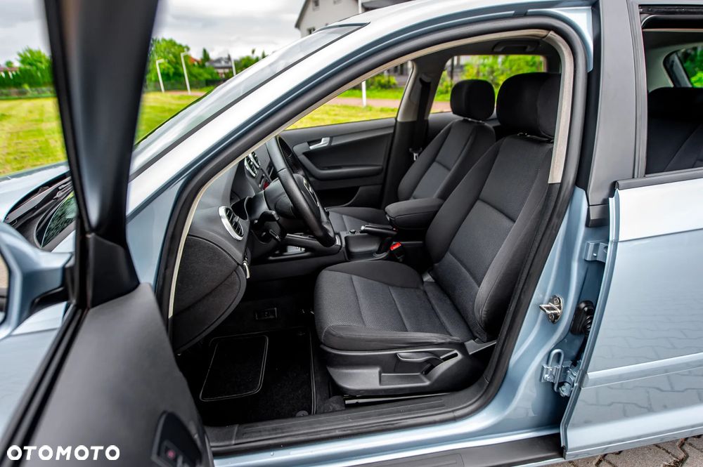 Audi A3 Sportback 1.6 Ambition - 22