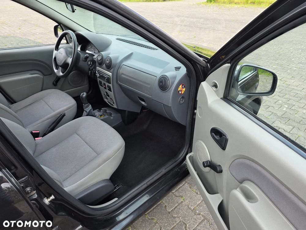Dacia Logan 1.4 - 6