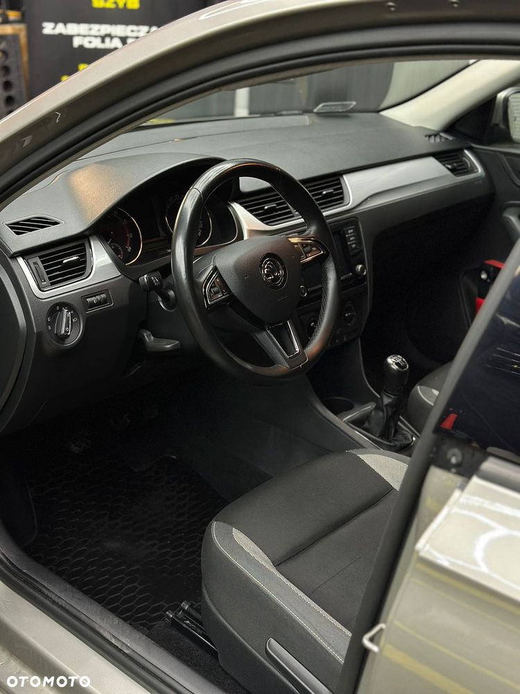 Skoda RAPID 1.0 TSI Ambition - 5