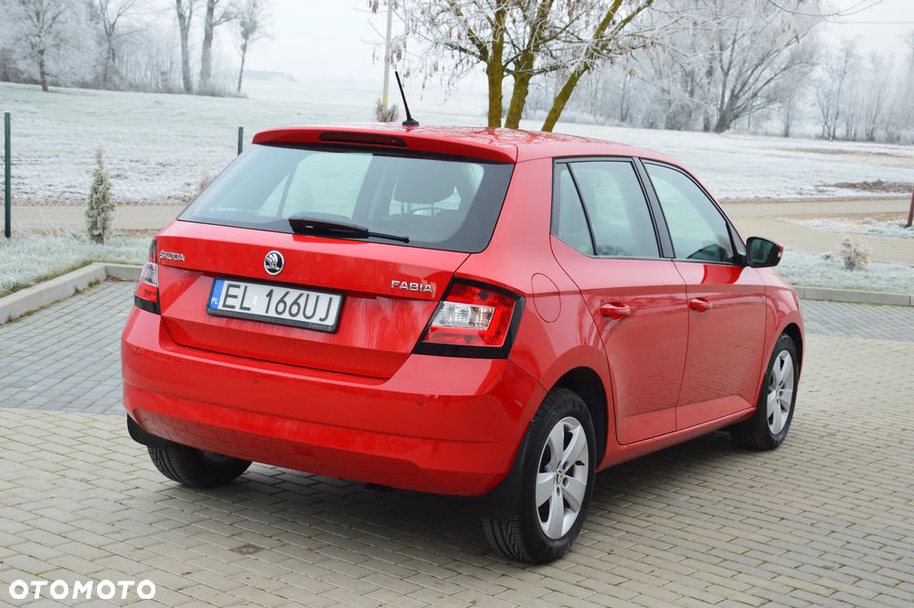 Skoda Fabia - 11