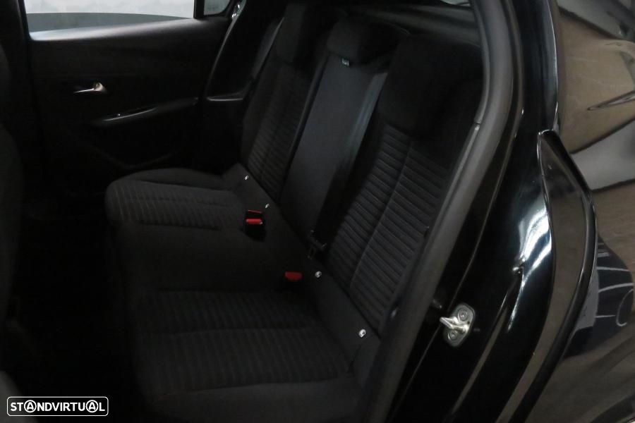 Peugeot 208 1.2 PureTech Active - 18