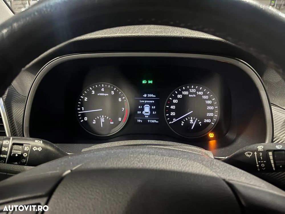 Hyundai Tucson 1.6 GDI 2WD 6MT Style - 8