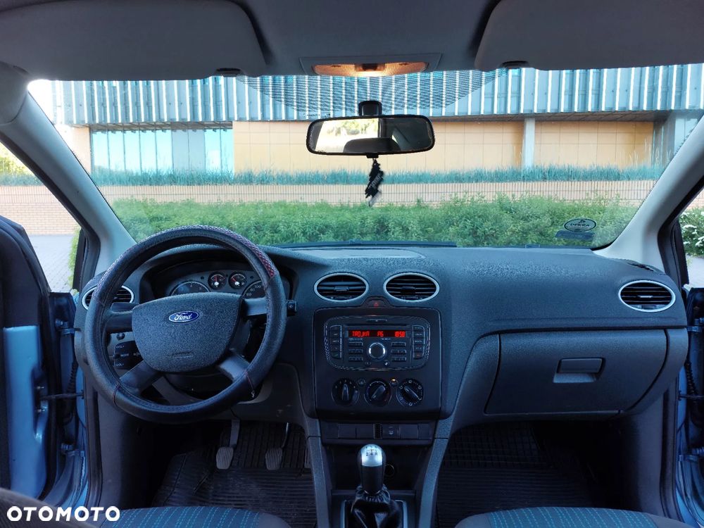 Ford Focus - 33