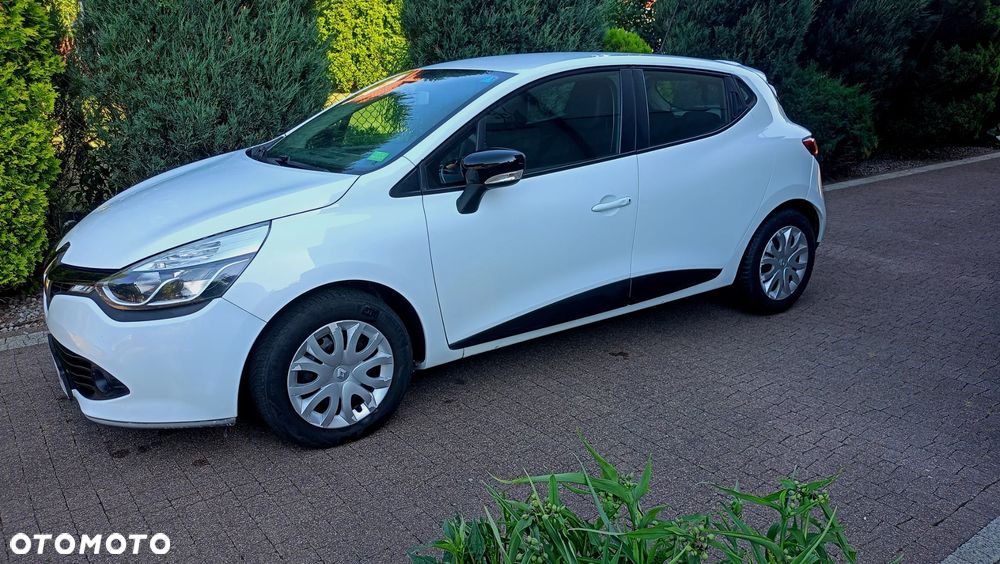 Renault Clio 1.2 16V 75 Life - 3