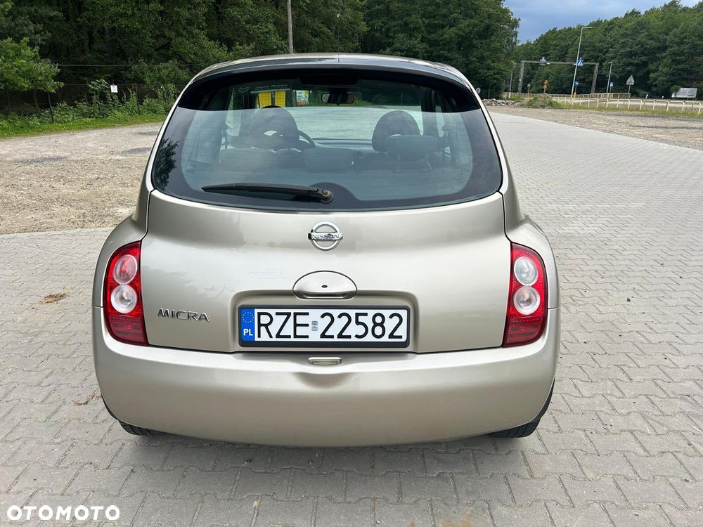 Nissan Micra 1.4 Active Luxury - 11