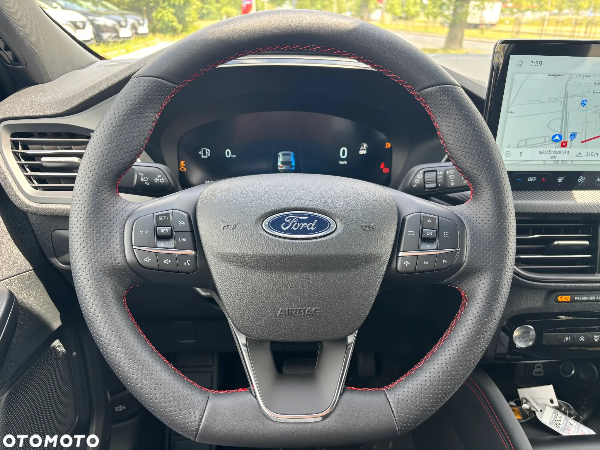 Ford Kuga 1.5 EcoBoost FWD ST-Line - 11