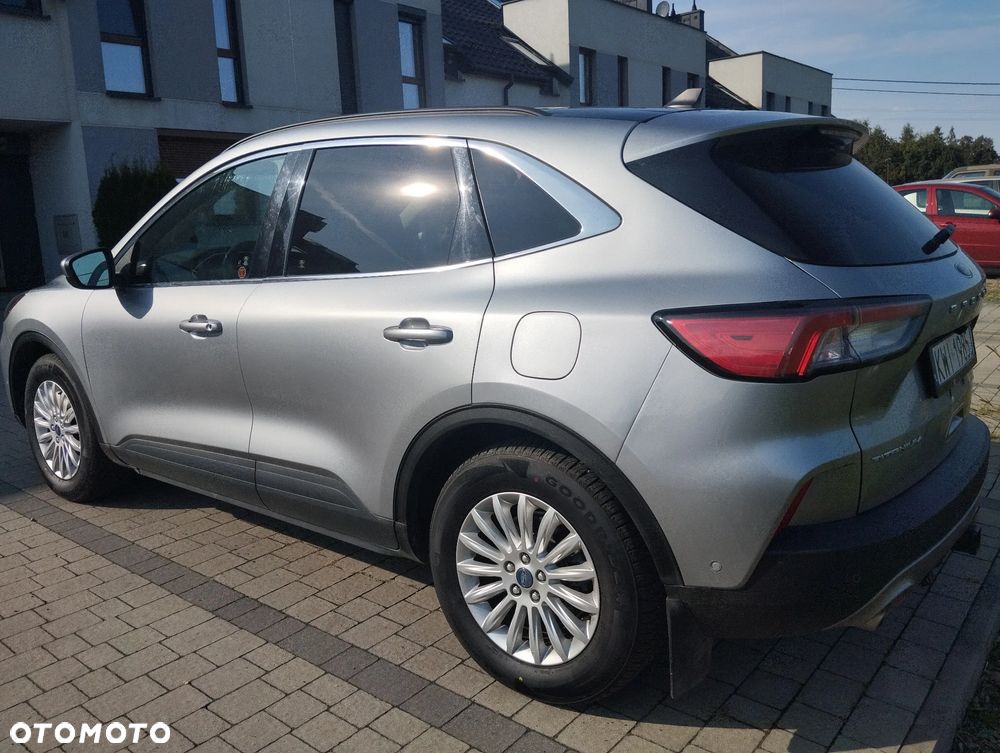 Ford Kuga 2.5 Duratec FHEV 4x4 TITANIUM - 6