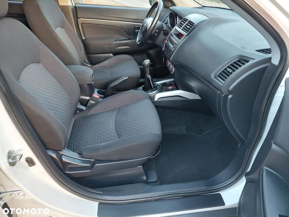 Mitsubishi ASX 1.6 2WD Instyle - 26