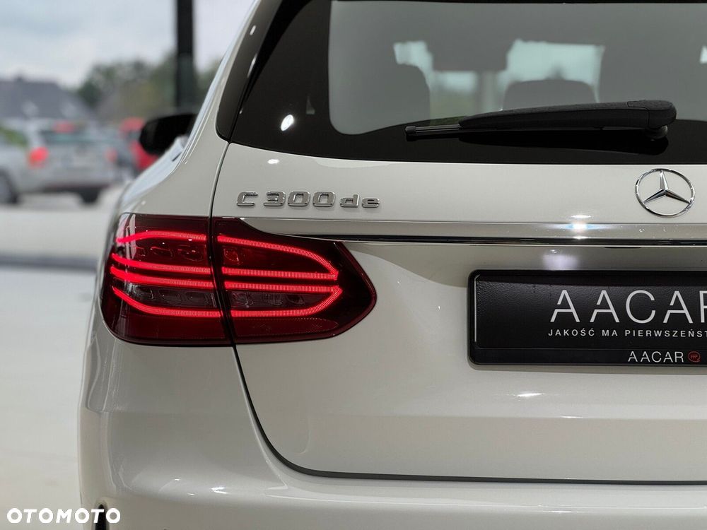 Mercedes-Benz Klasa C - 39