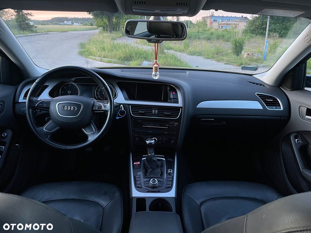Audi A4 Avant 2.0 TDI ultra - 9