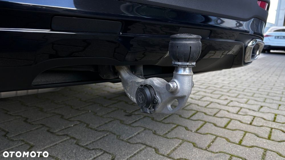 Mercedes-Benz GLC 300 de 4-Matic AMG Line - 32