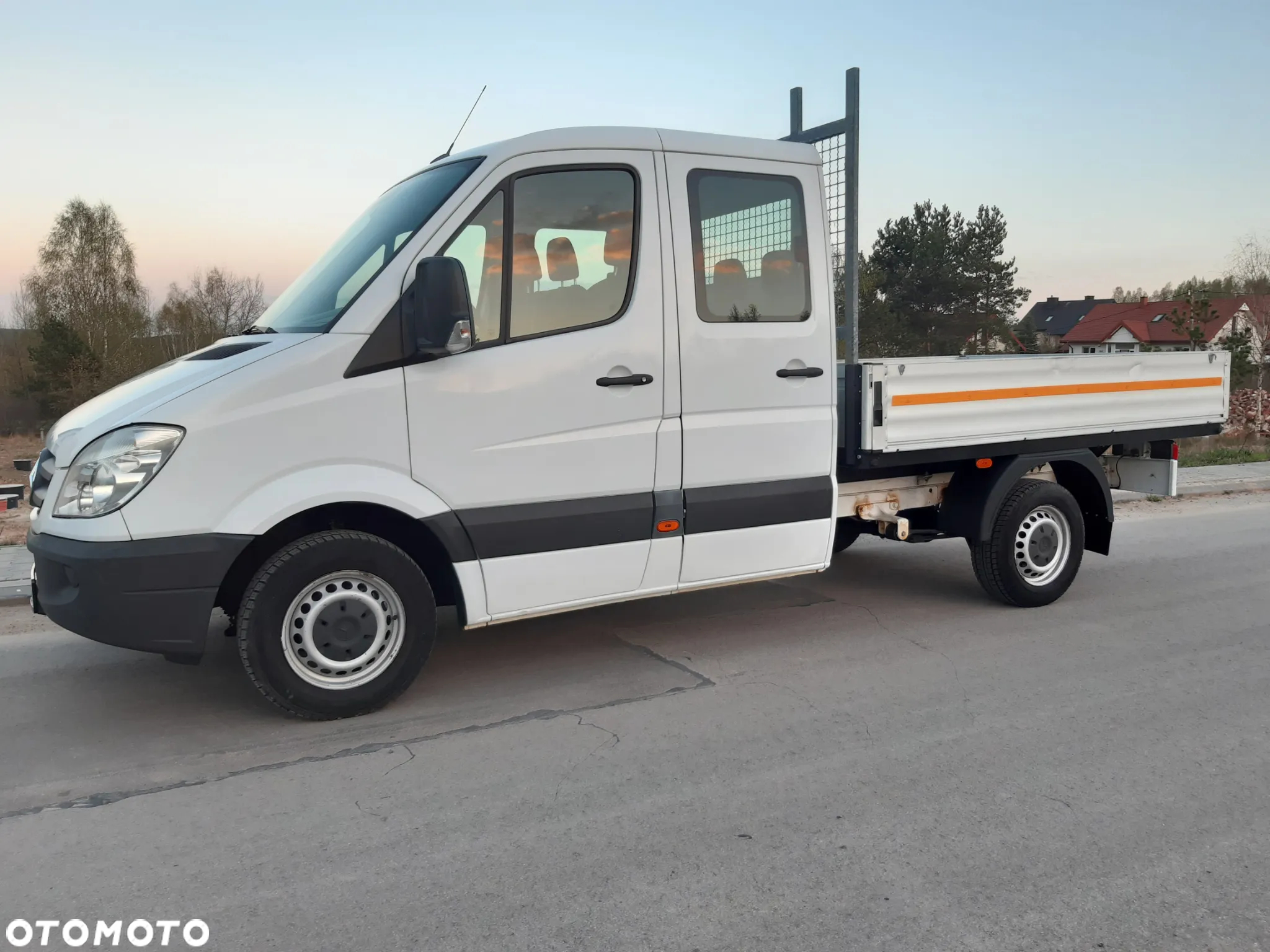 Mercedes-Benz Sprinter - 4