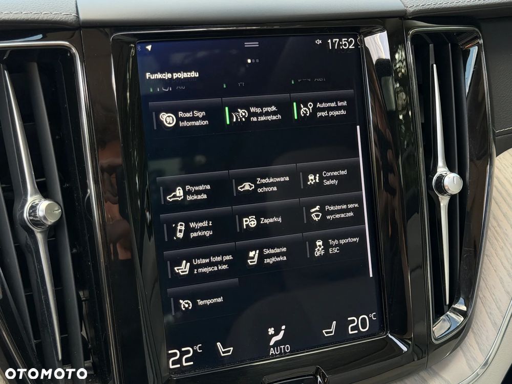 Volvo XC 60 T8 Plug-In Hybrid AWD Inscription - 23