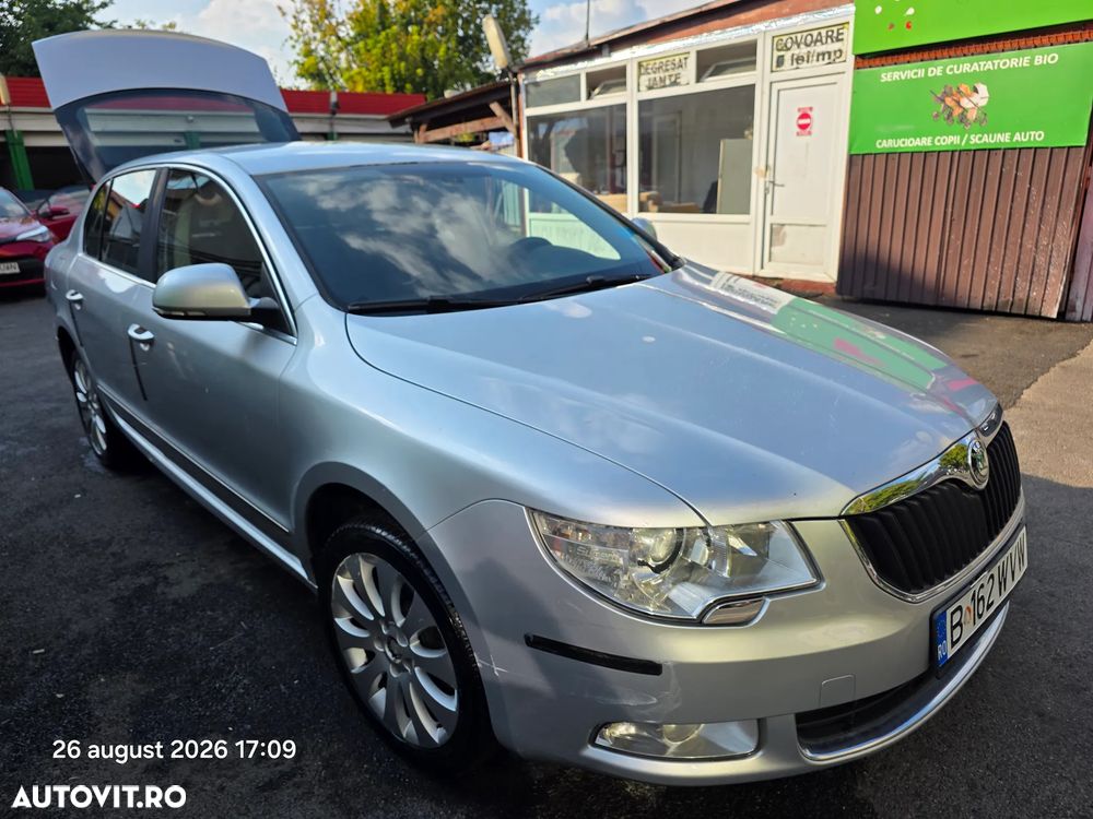 Skoda Superb 2.0 TDI Comfort DSG - 1