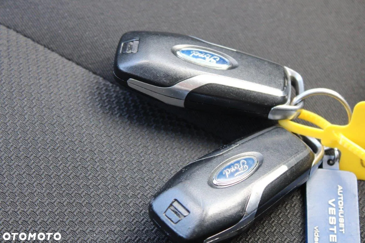 Ford S-Max 1.5 Eco Boost Start-Stopp Titanium - 29