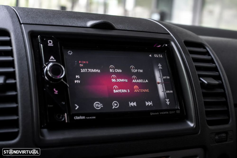 Nissan Navara 2.5 dCi CD SE AT 4WD - 32