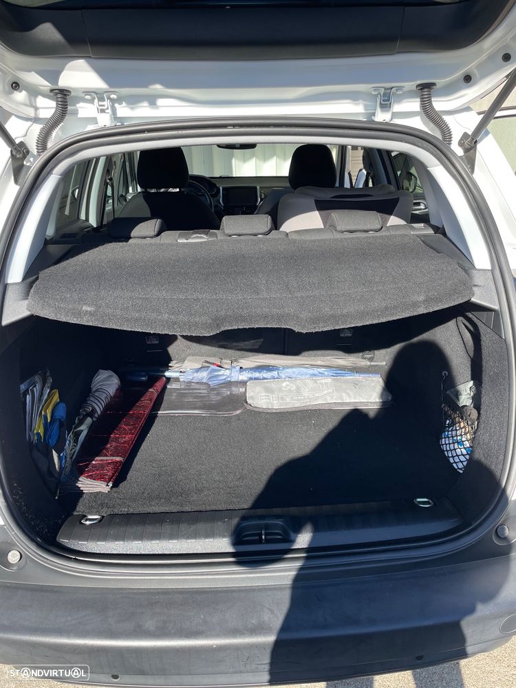 Peugeot 2008 1.6 BlueHDi Active - 11