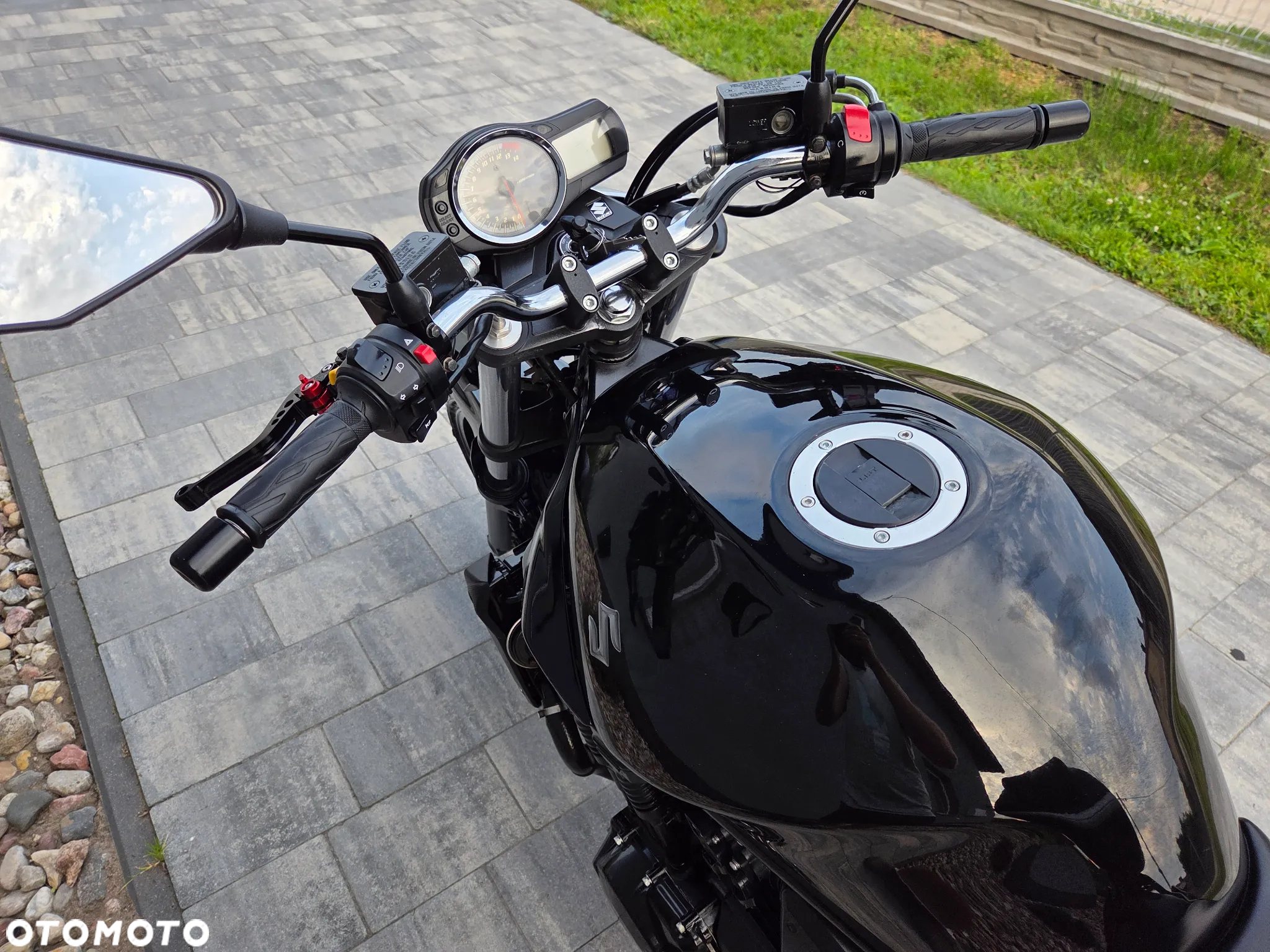 Suzuki Bandit - 12