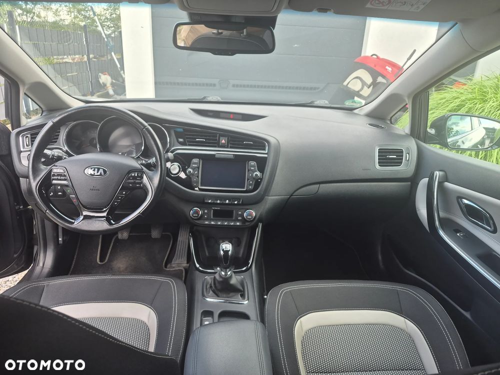 Kia Ceed 1.6 CRDi GT Line - 5